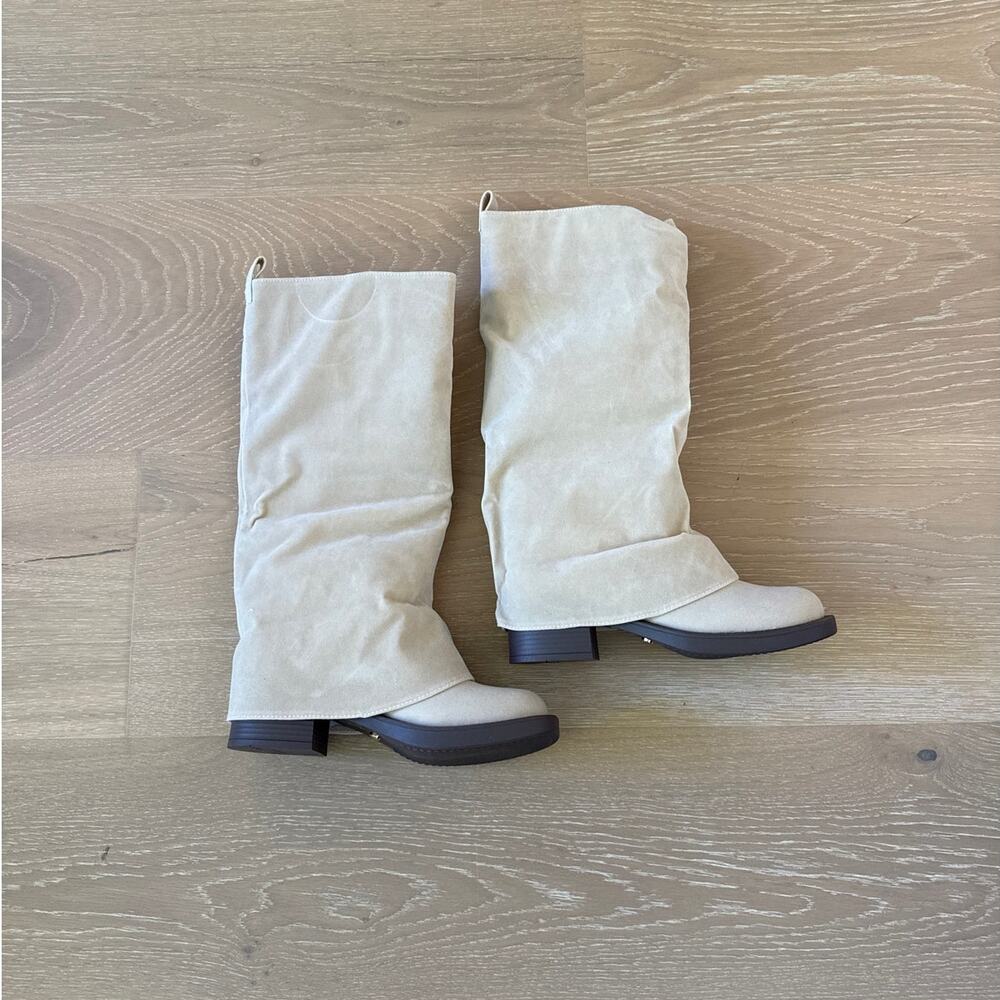 White Fox Tinashe Knee High Boots Size US 6 in Sand Tan